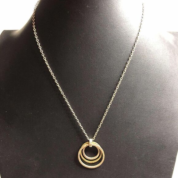 1907 Silpada Sterling Silver 925 "Inner Circles" Pendant Necklace 16" 5.2gram - Picture 4 of 4